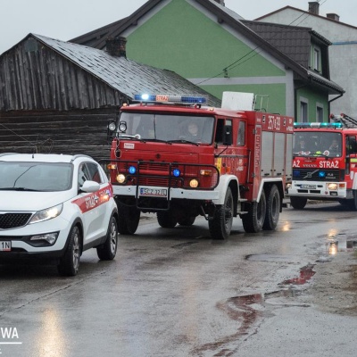 Uroczystość poświęcenie samochodu strażackiego OSP ŻURAW