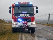 Uroczystość poświęcenie samochodu strażackiego OSP ŻURAW